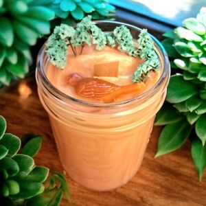 Hand Crafted , Wicked Worthy Wax, Winter Bird 6 oz candle